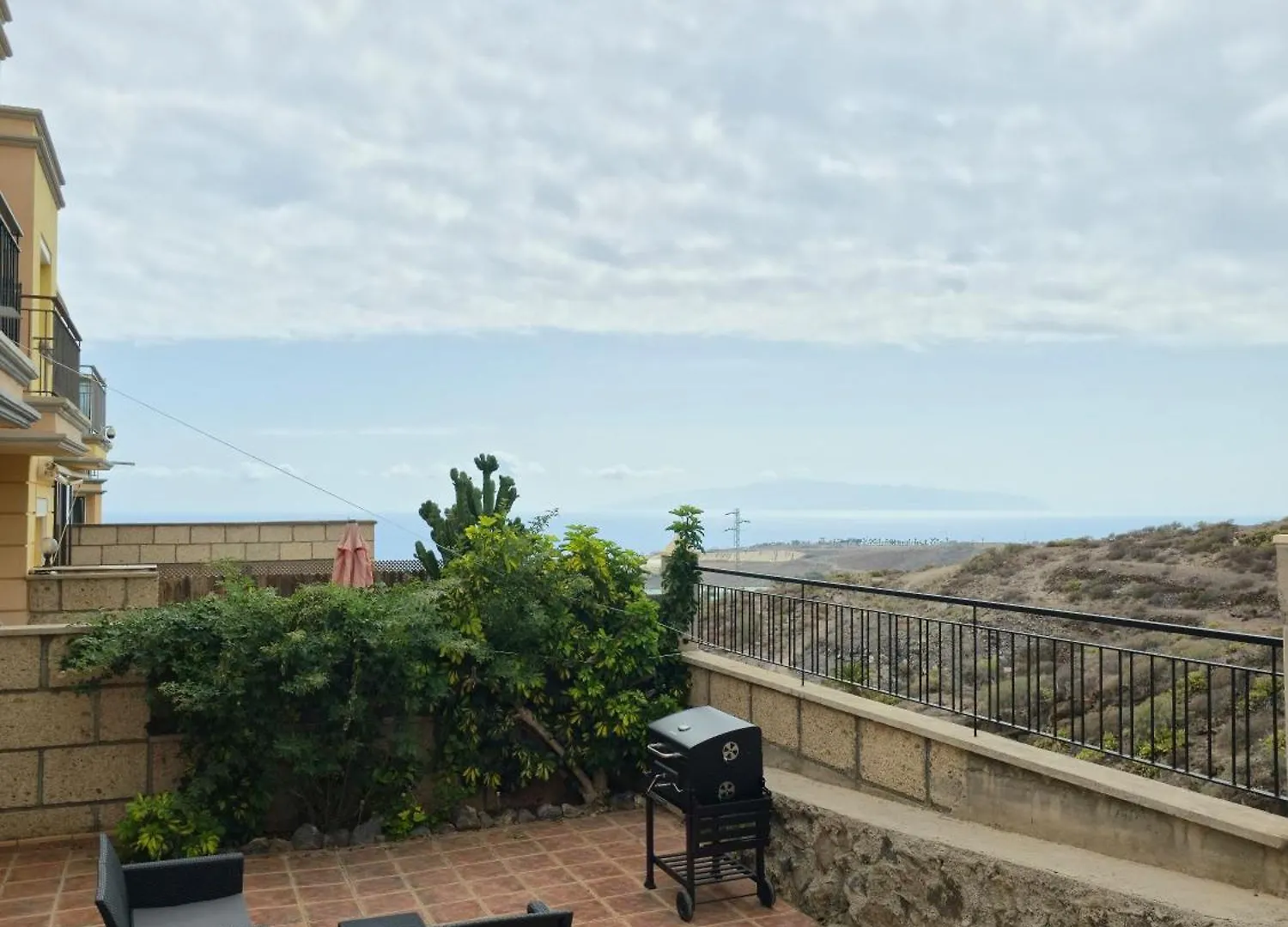 בית נופש הוילה Chayofa Seaview Townhouse